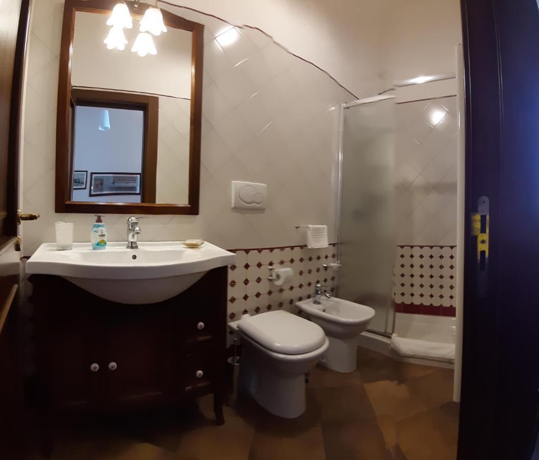 B&B Corte Barocca Lecce Exterior photo